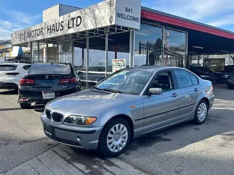 2005 BMW 320i Sedan