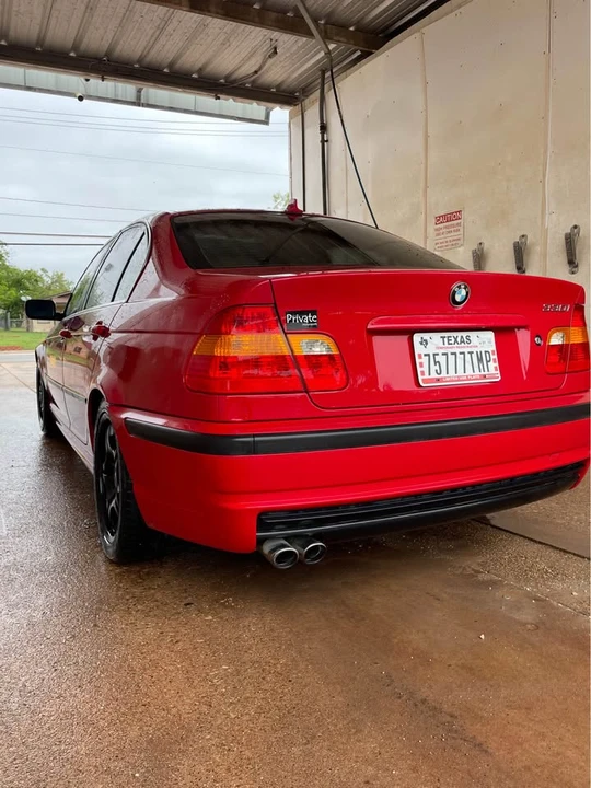 2005 BMW E46 330i & 330Ci - Image 2 of 8