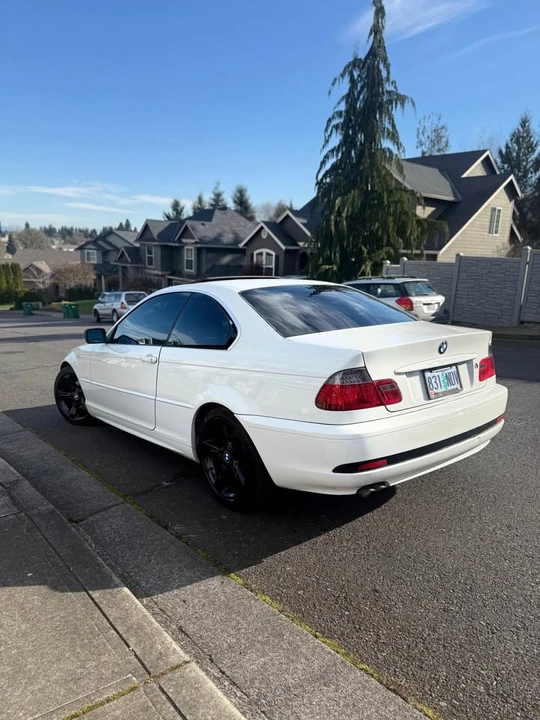2005 BMW E46 330i & 330Ci - Image 4 of 9