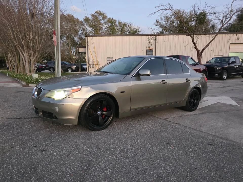 2005 BMW E60 5 Series Sedan - Image 2 of 7