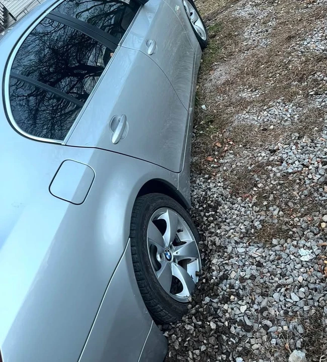 2005 BMW E60 5 Series Sedan - Image 4 of 11