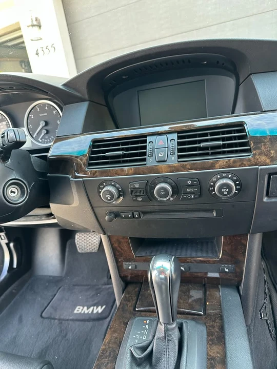 2005 BMW E60 5 Series Sedan - Image 16 of 19