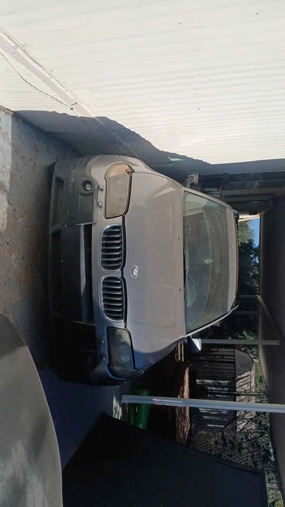 2005 BMW E83 X3 - Image 3 of 4