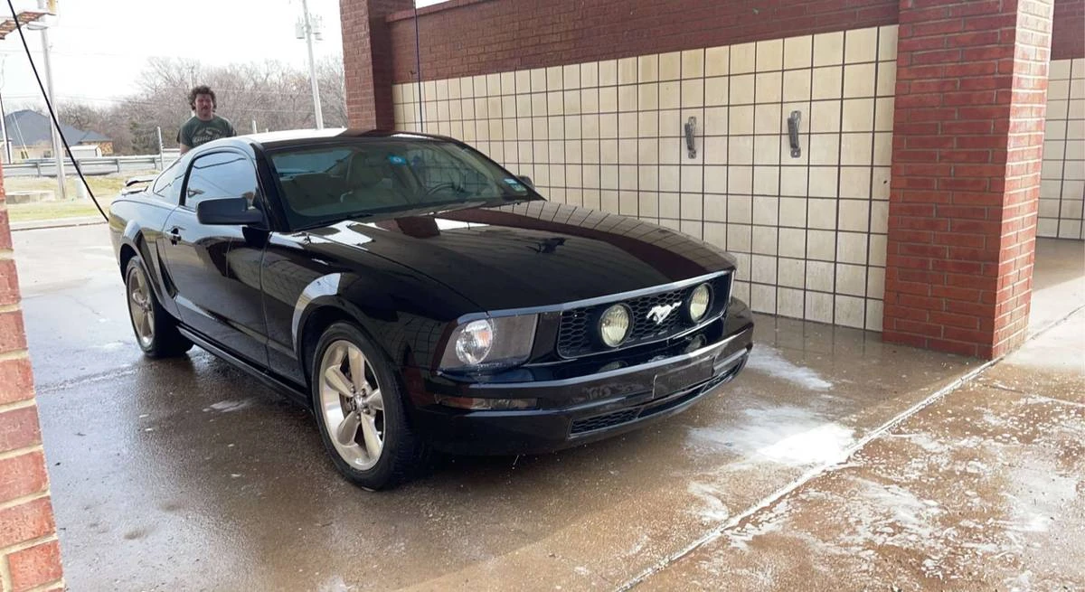 2005 Ford S197 Mustang - Image 2 of 2