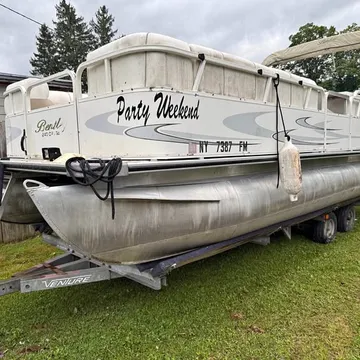 2005 Bentley 240 Cruise Pontoon