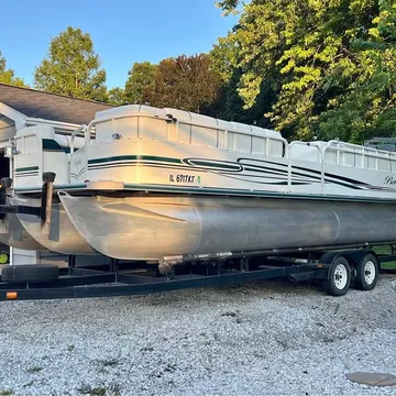 2005 Bentley 243 Tritoon