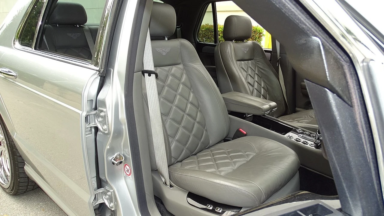 2005 Bentley - Image 20 of 25