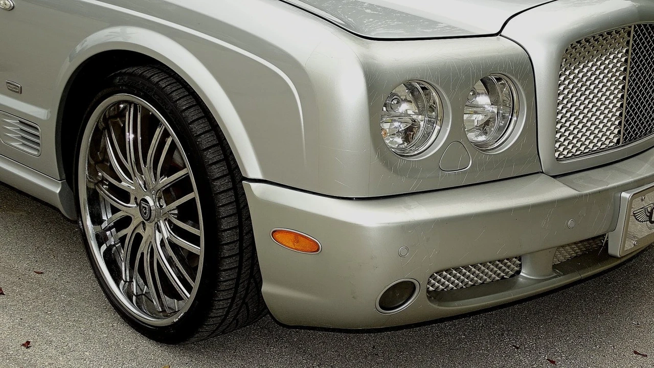 2005 Bentley - Image 12 of 25