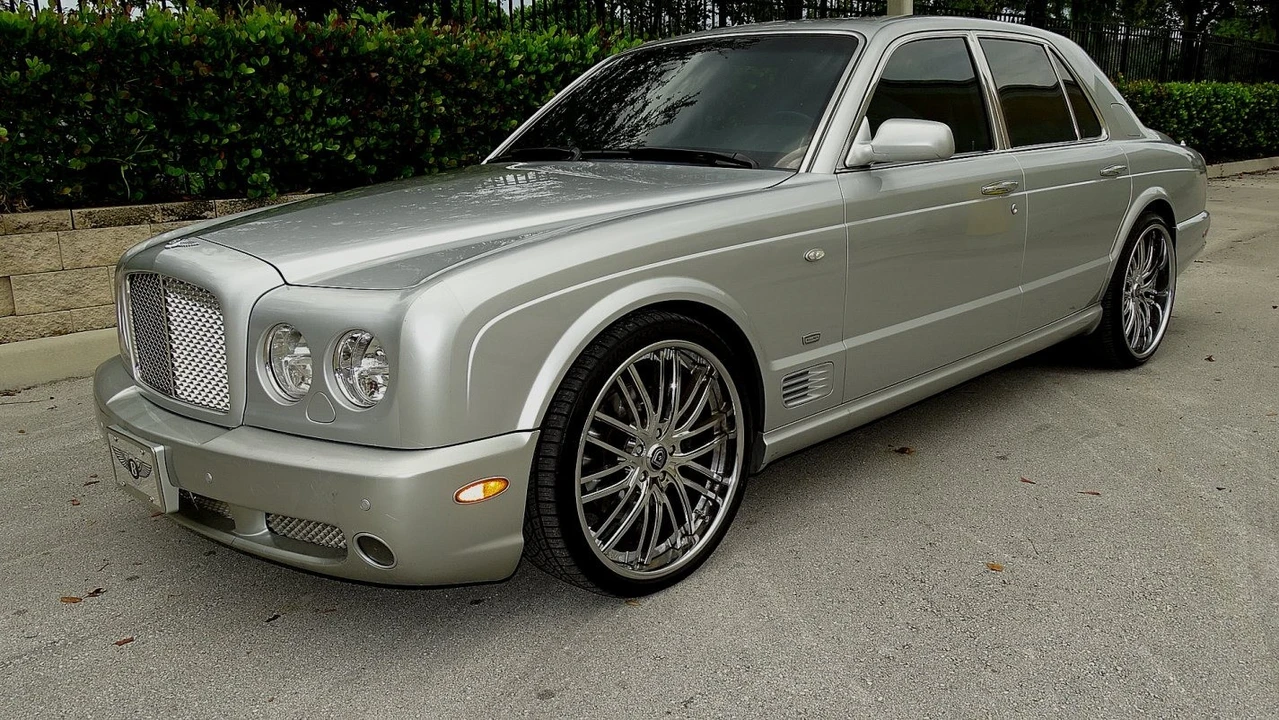 2005 Bentley - Image 8 of 25