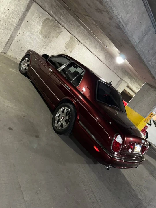 2005 Bentley Arnage R & RL - Image 3 of 8