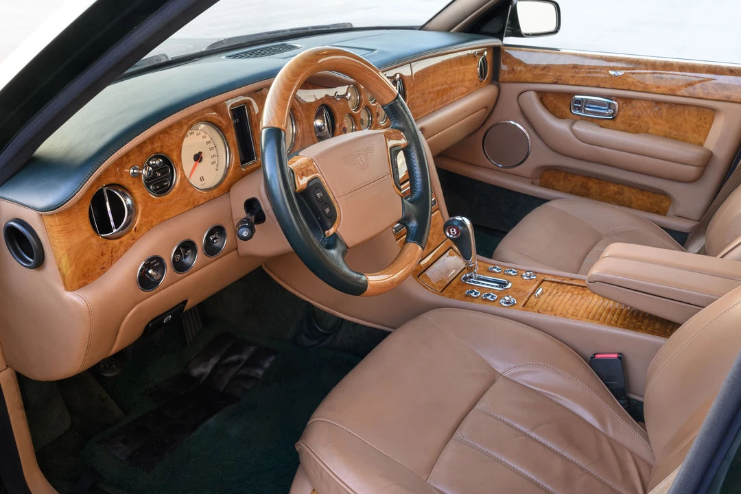 2005 Bentley Arnage R & RL - Image 12 of 31
