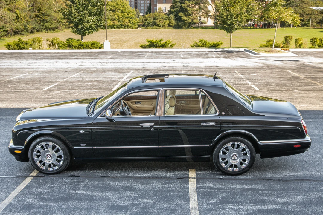 2005 Bentley Arnage R & RL - Image 3 of 31