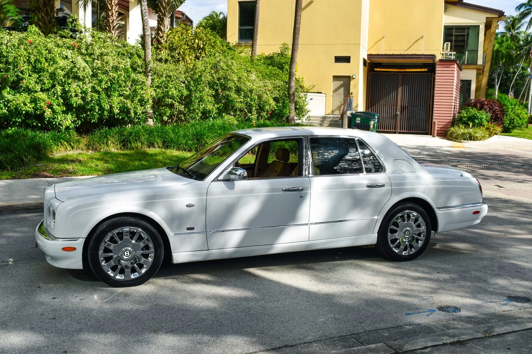 2005 Bentley Arnage R & RL - Image 16 of 31