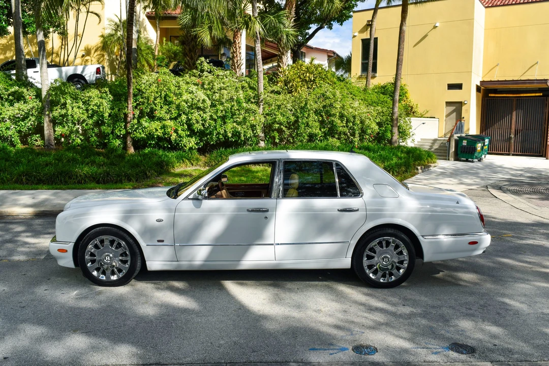 2005 Bentley Arnage R & RL - Image 18 of 31