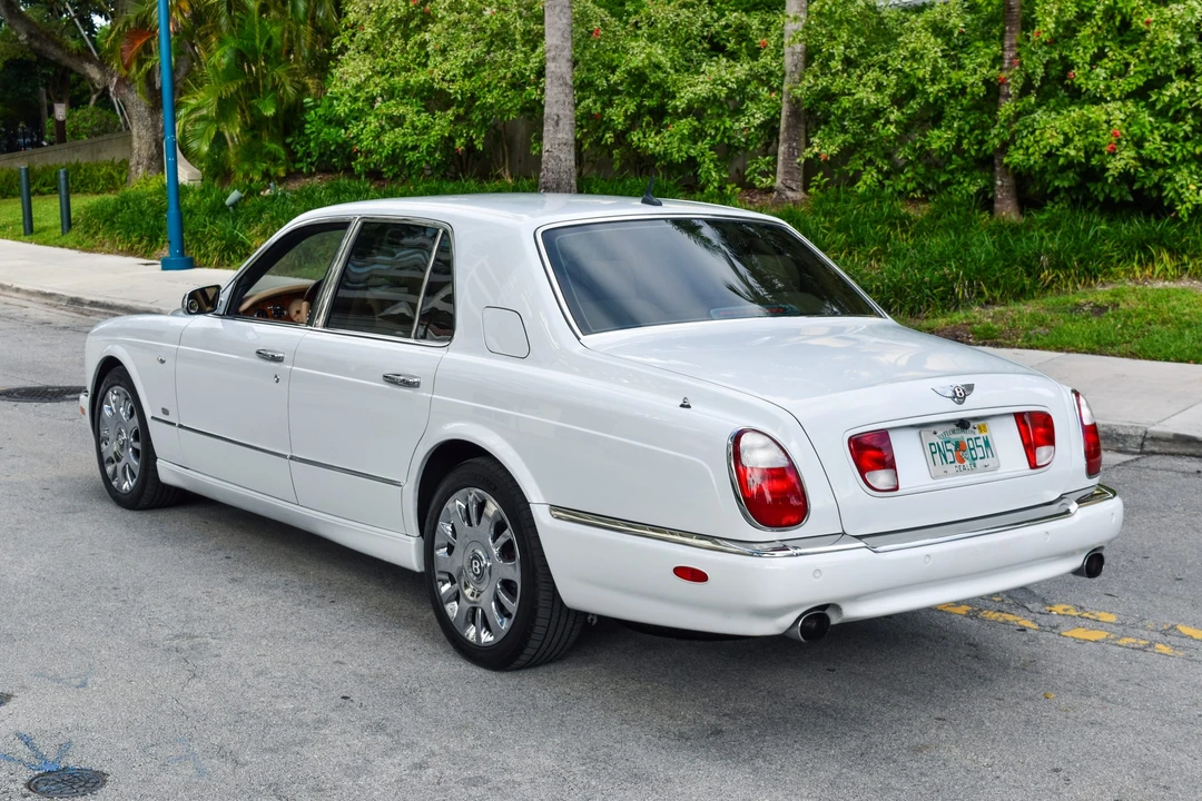 2005 Bentley Arnage R & RL - Image 26 of 31
