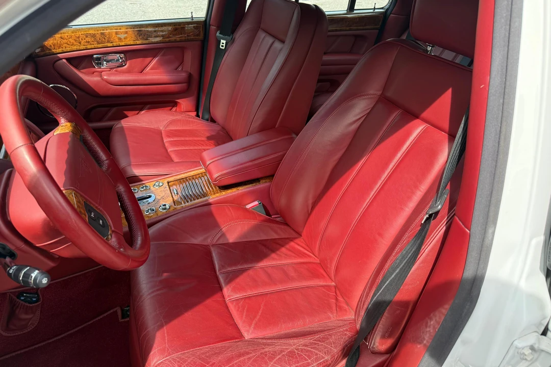 2005 Bentley Arnage R & RL - Image 26 of 31