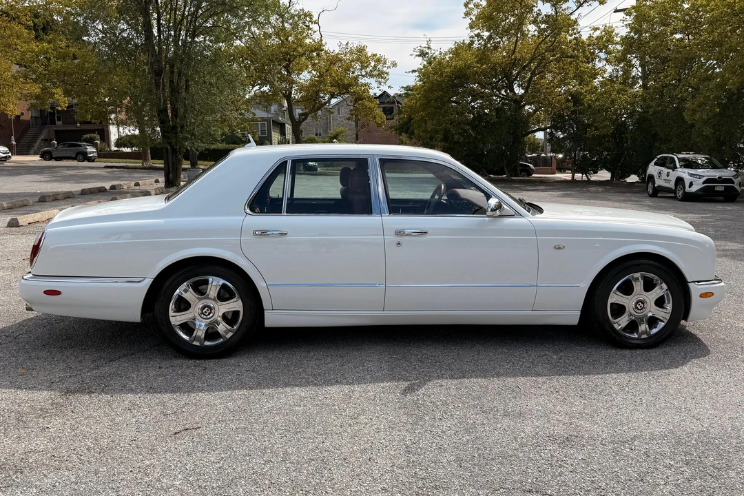 2005 Bentley Arnage R & RL - Image 3 of 31