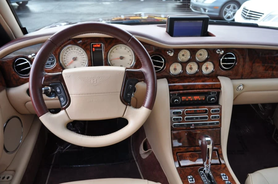 2005 Bentley Arnage R & RL - Image 5 of 8