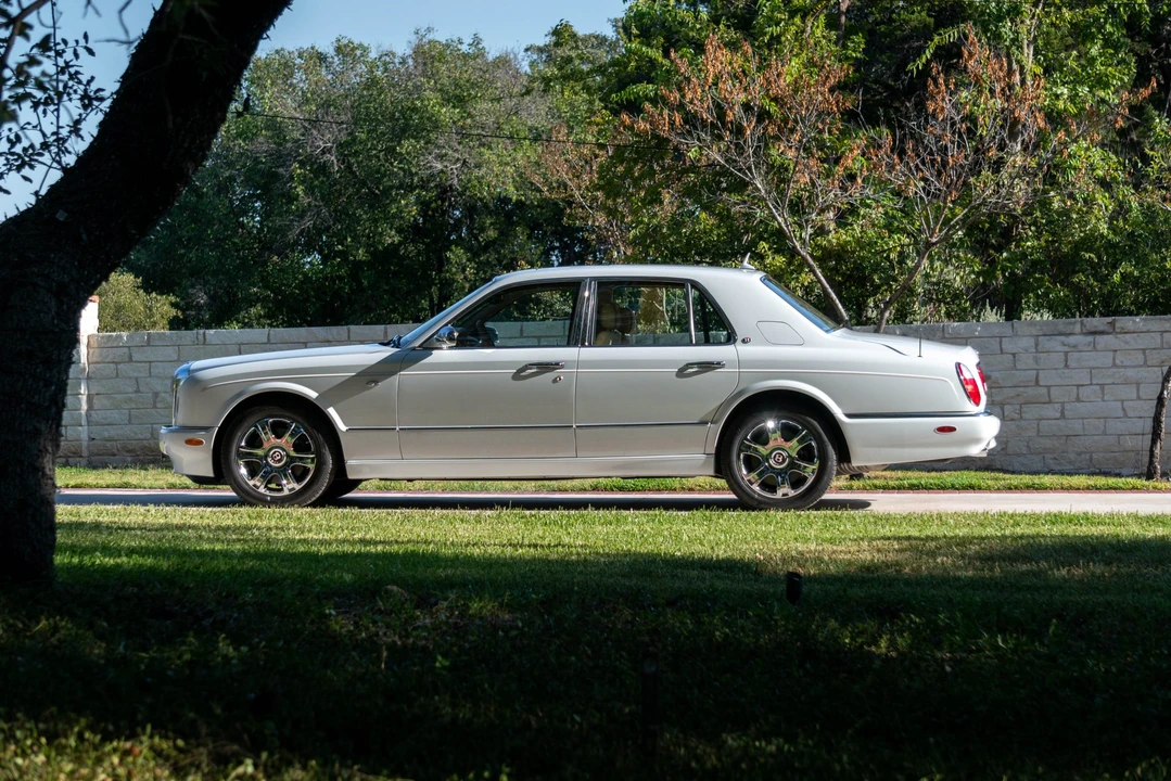 2005 Bentley Arnage R & RL - Image 12 of 31