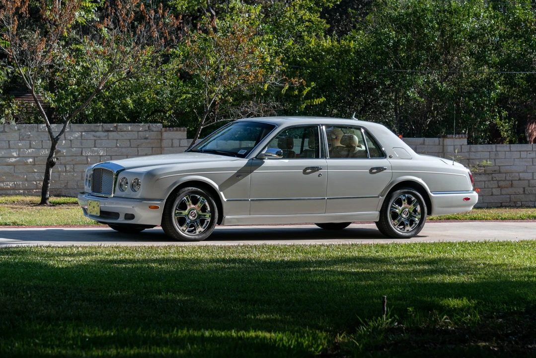 2005 Bentley Arnage R & RL - Image 9 of 31
