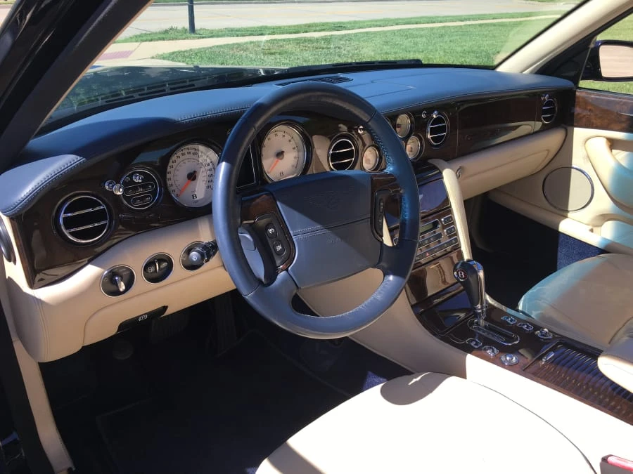 2005 Bentley Arnage R & RL - Image 4 of 10