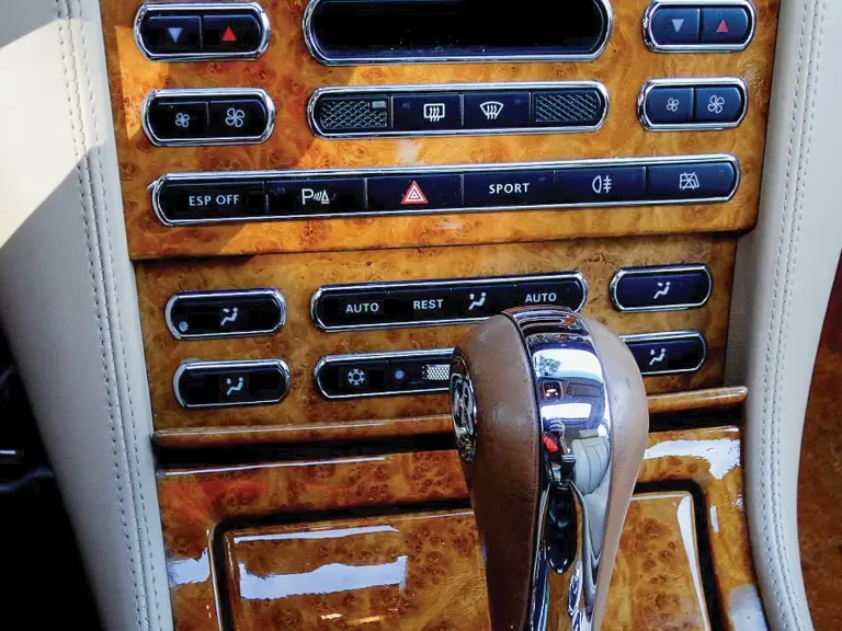 2005 Bentley Arnage R & RL - Image 10 of 17