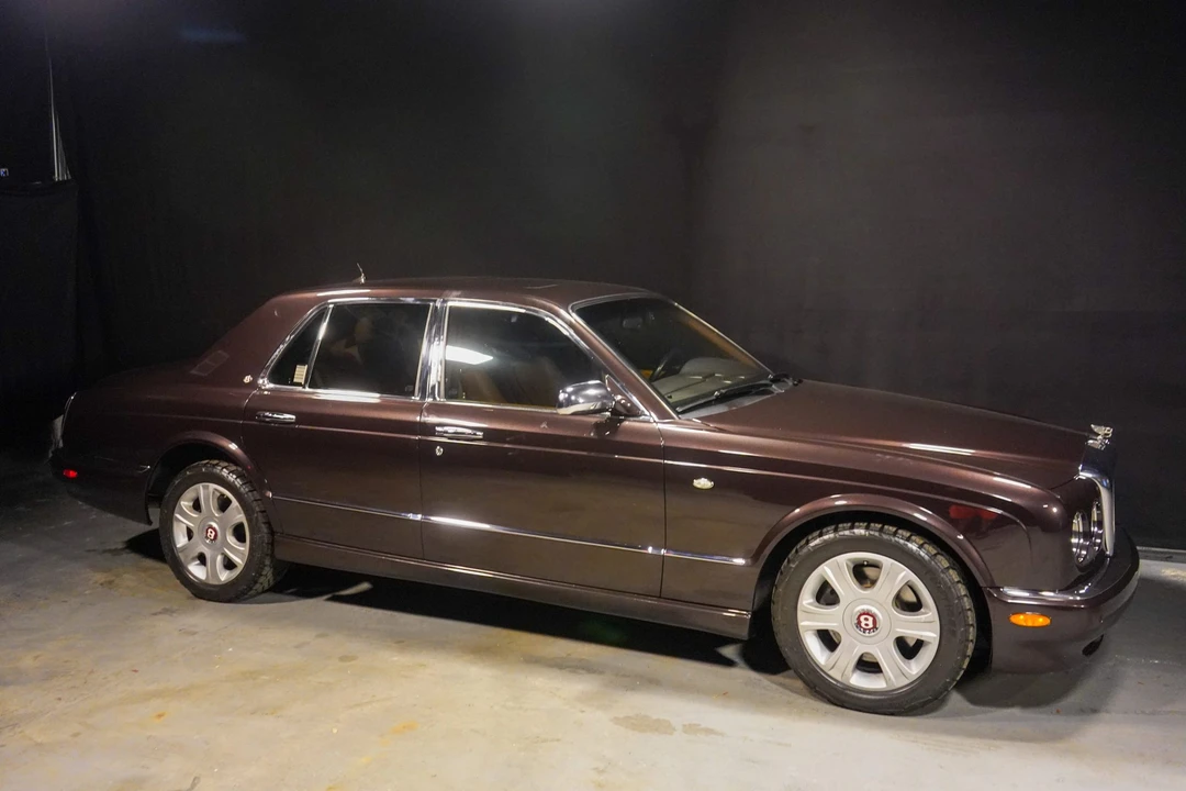 2005 Bentley Arnage R & RL - Image 24 of 31
