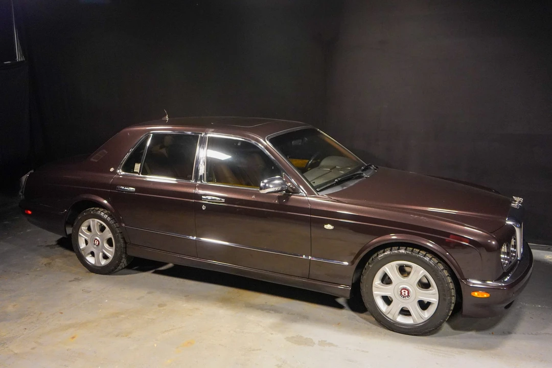 2005 Bentley Arnage R & RL - Image 23 of 31