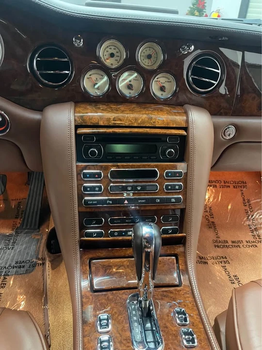 2005 Bentley Arnage R & RL - Image 12 of 15