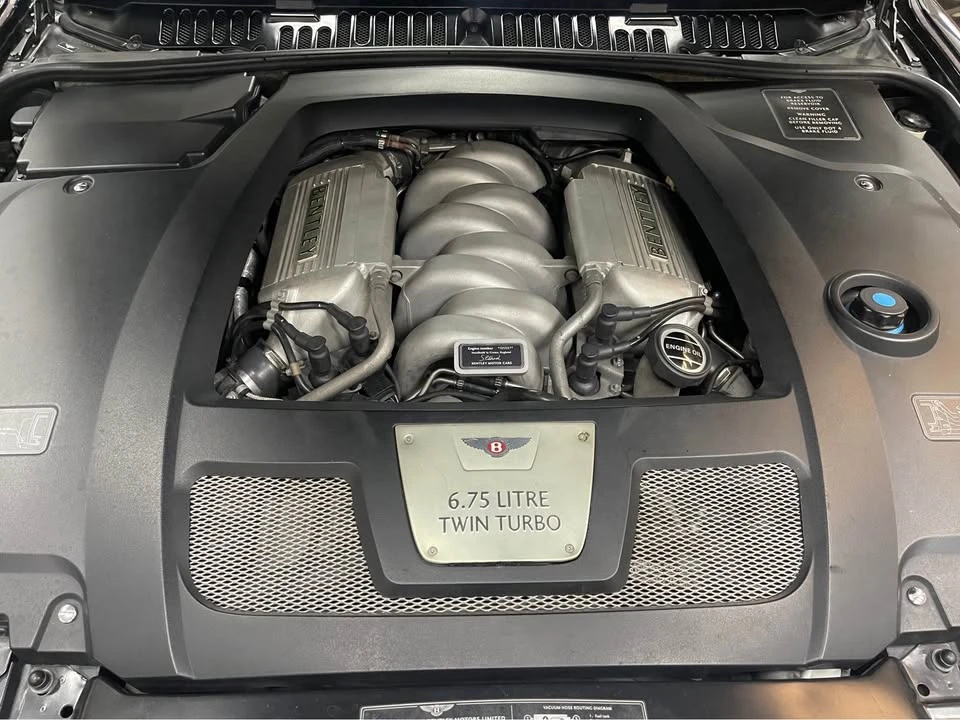 2005 Bentley Arnage R & RL - Image 14 of 15