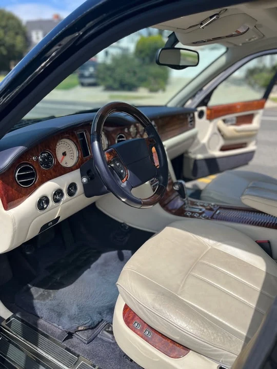 2005 Bentley Arnage R & RL - Image 8 of 20