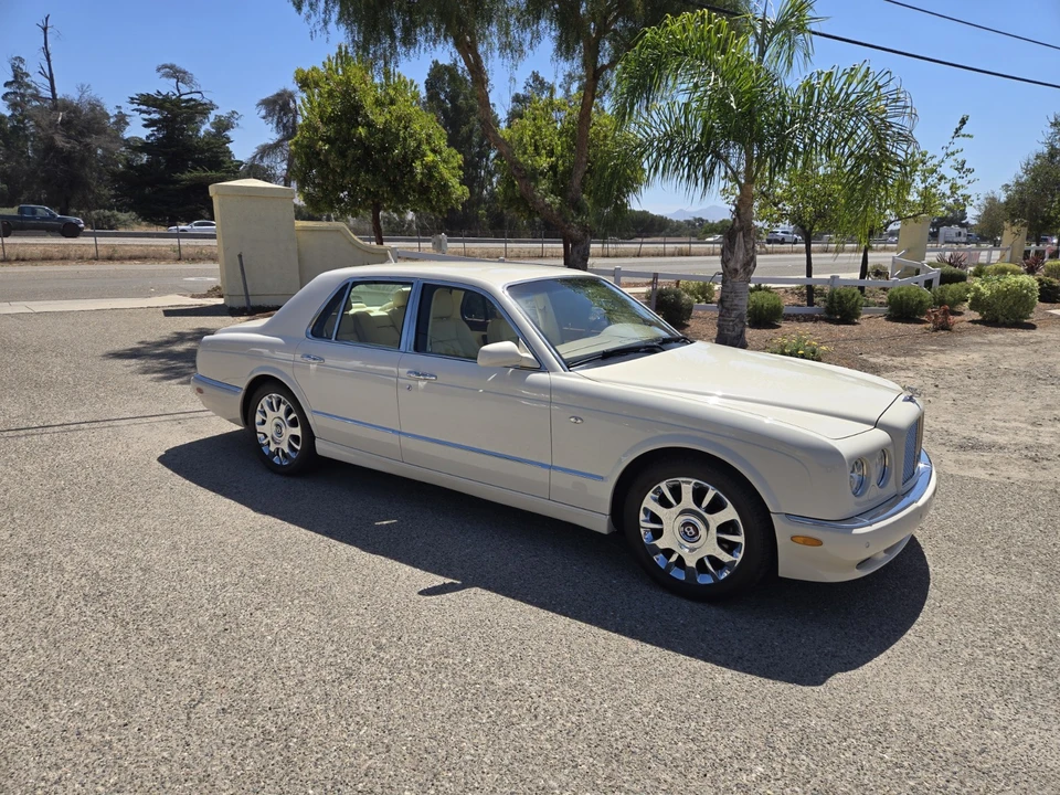 2005 Bentley Arnage R & RL - Image 2 of 20