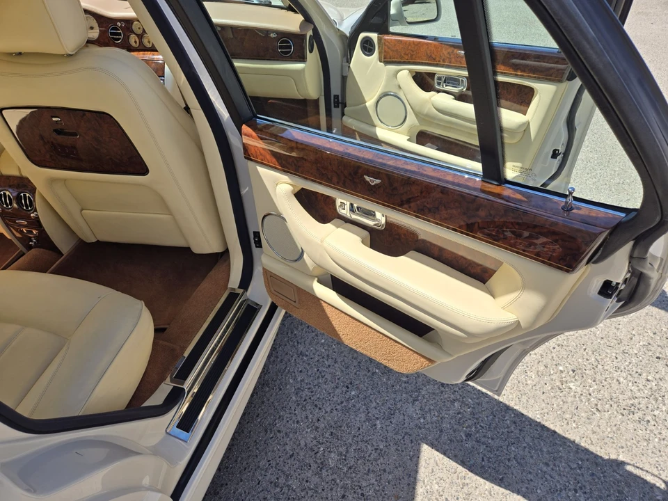 2005 Bentley Arnage R & RL - Image 14 of 20