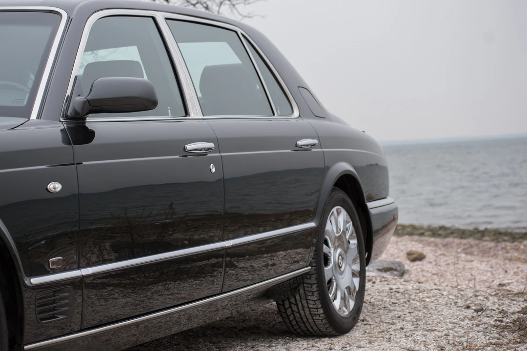 2005 Bentley Arnage R & RL - Image 6 of 16