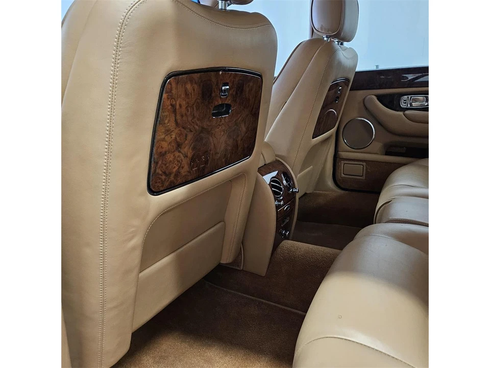 2005 Bentley Arnage R & RL - Image 23 of 31