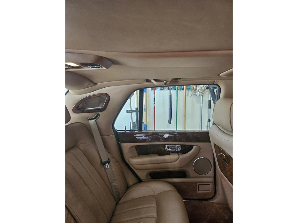 2005 Bentley Arnage R & RL - Image 27 of 31