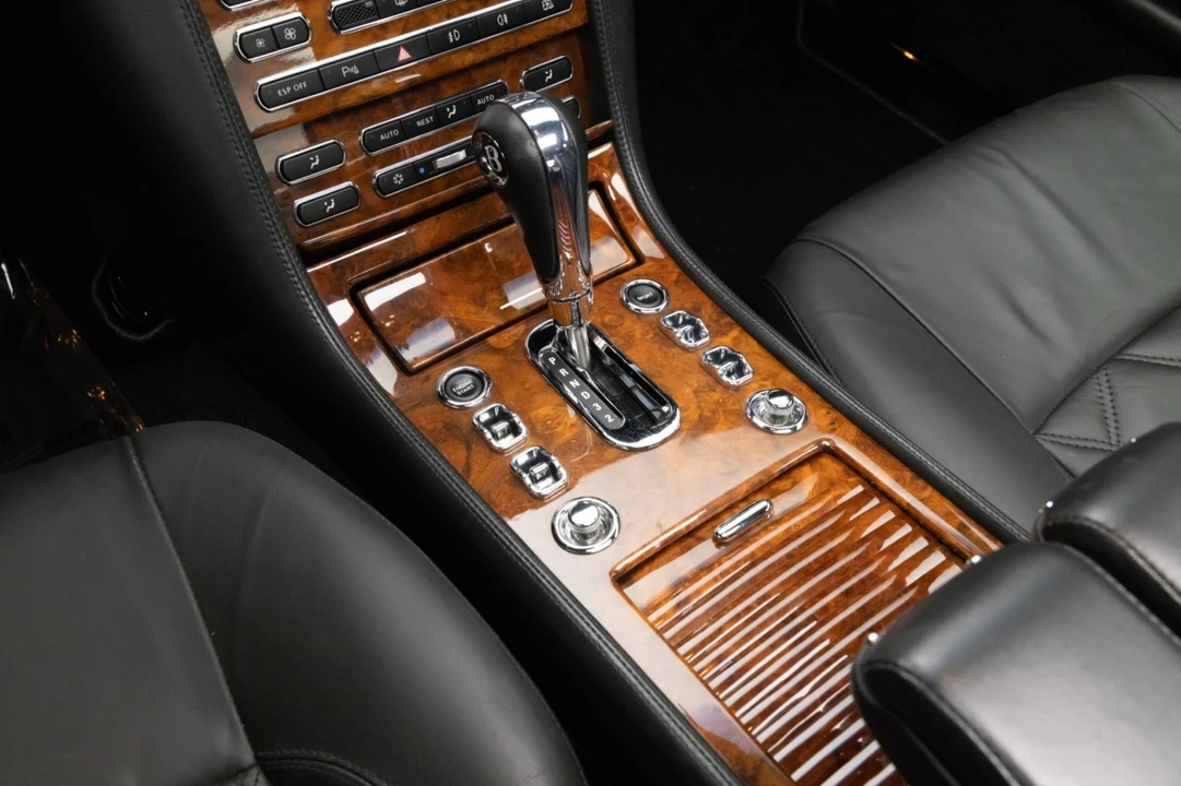 2005 Bentley Arnage T - Image 14 of 31