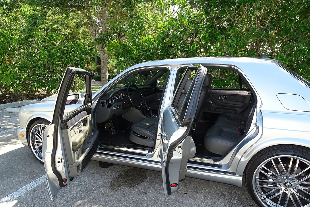 2005 Bentley Arnage T - Image 24 of 31