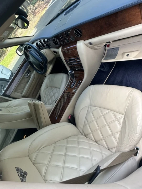 2005 Bentley Arnage T - Image 10 of 19