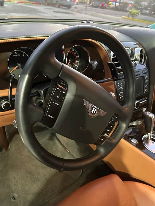 2005 Bentley Continental Flying Spur - Image 9 of 18