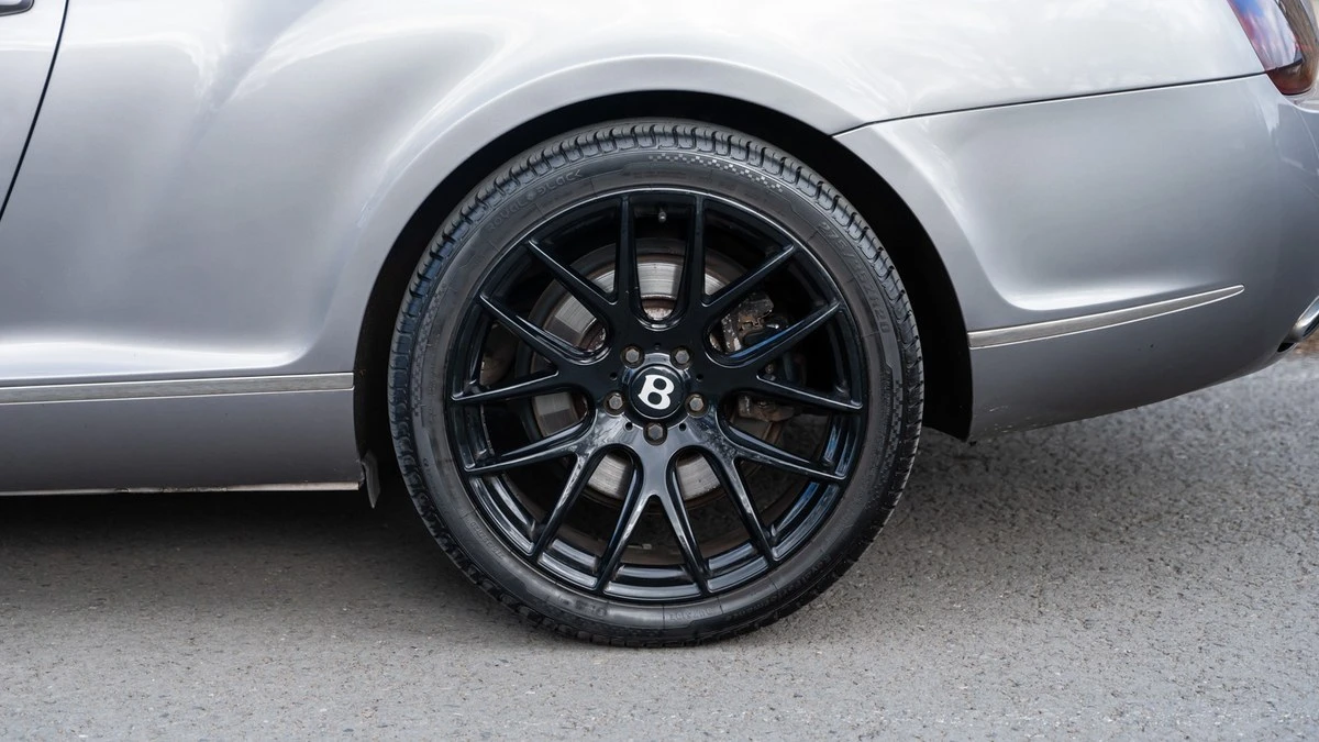 2005 Bentley Continental GT 1st Gen - Image 15 of 30