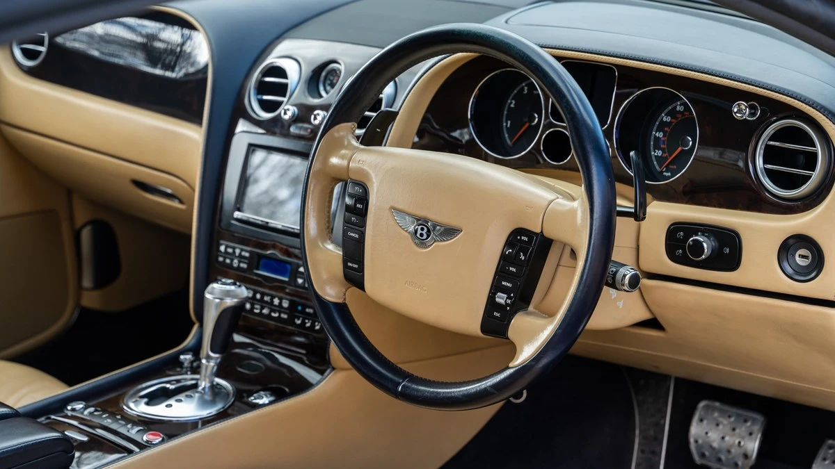 2005 Bentley Continental GT 1st Gen - Image 18 of 30