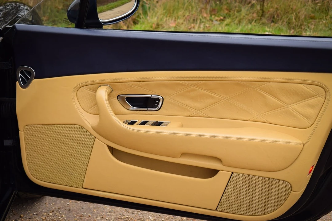 2005 Bentley Continental GT 1st Gen - Image 18 of 30