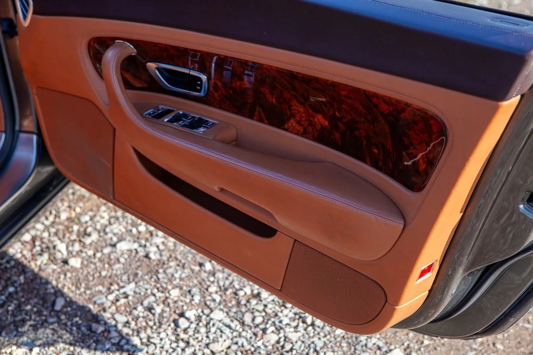 2005 Bentley Continental GT 1st Gen - Image 28 of 30