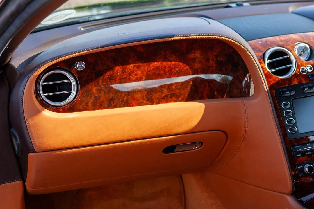 2005 Bentley Continental GT 1st Gen - Image 19 of 30
