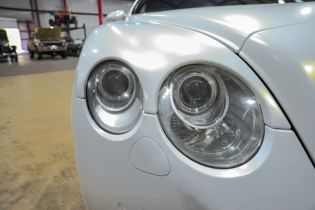 2005 Bentley Continental GT 1st Gen - Image 28 of 31