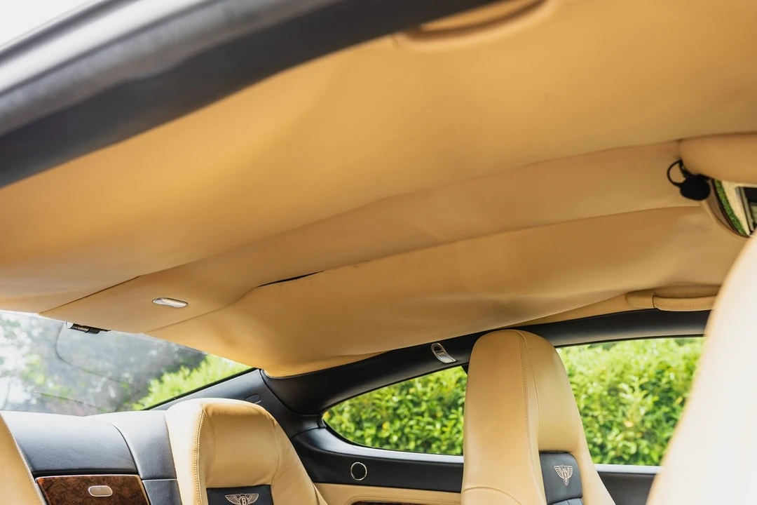 2005 Bentley Continental GT 1st Gen - Image 21 of 30