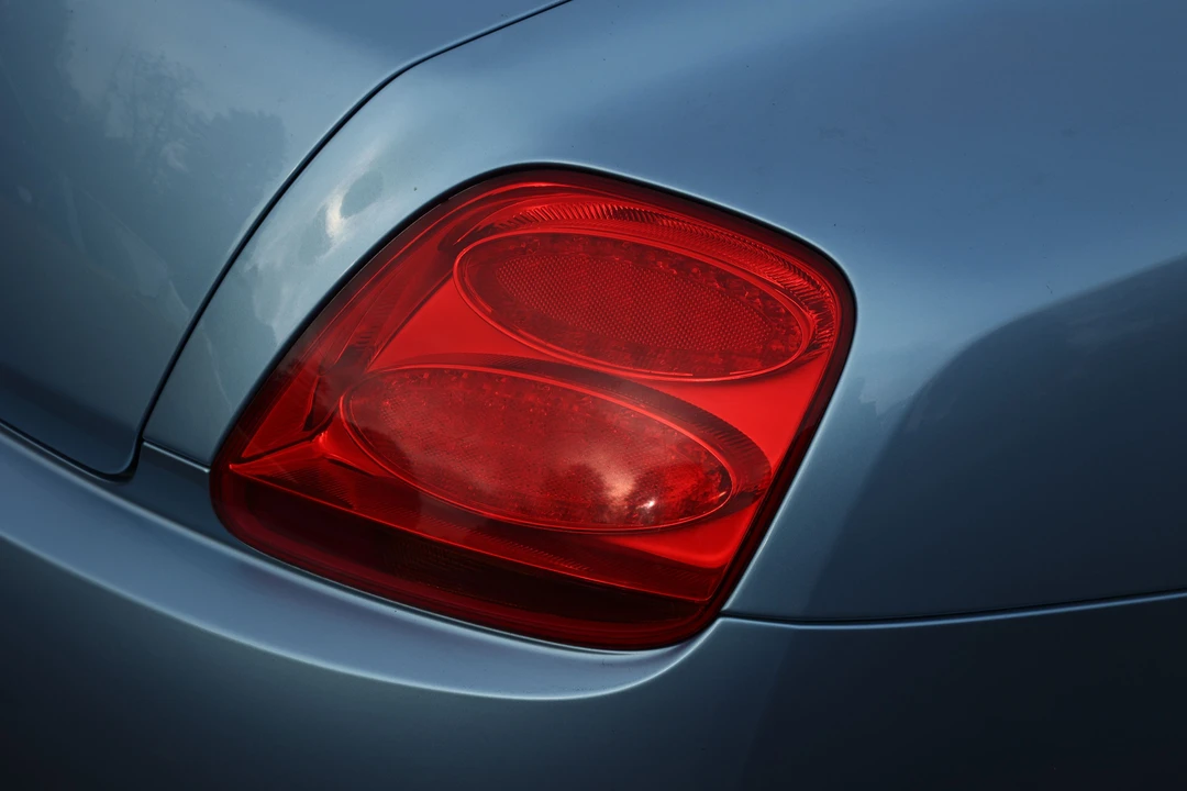 2005 Bentley Continental GT 1st Gen - Image 23 of 31