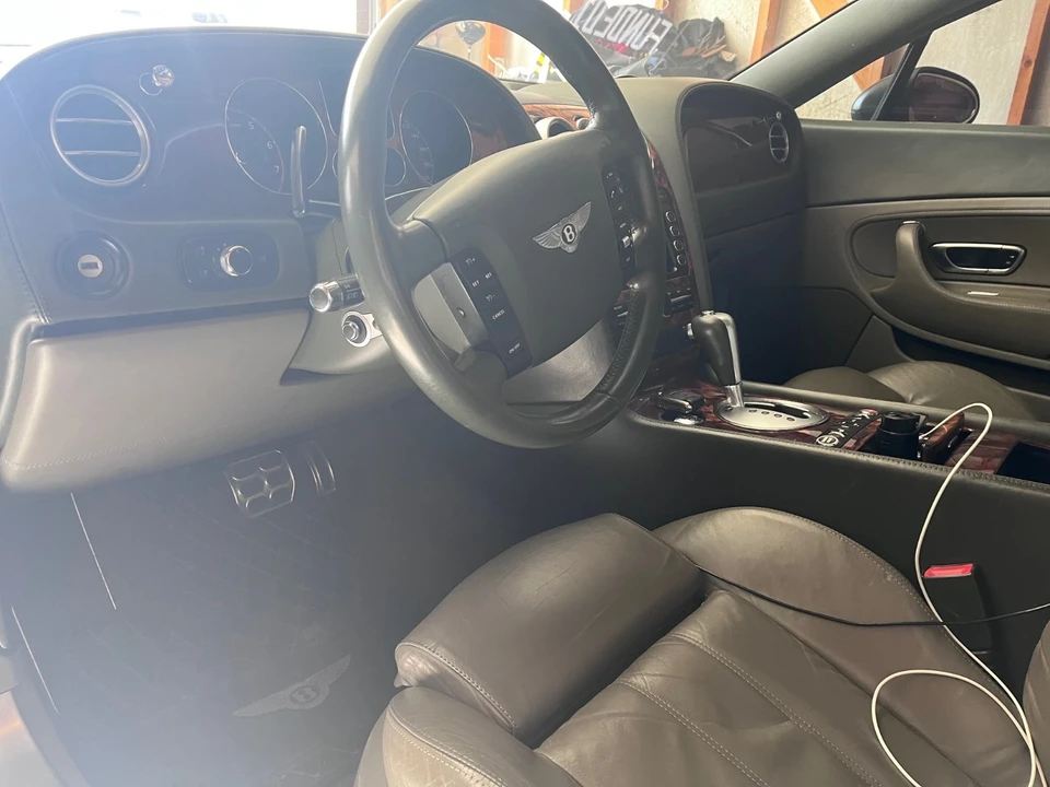 2005 Bentley Continental GT 1st Gen - Image 16 of 17