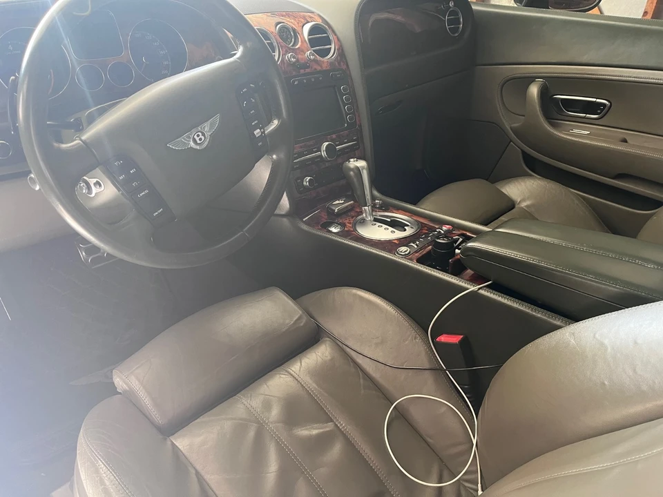 2005 Bentley Continental GT 1st Gen - Image 13 of 17